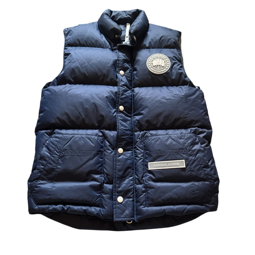 Canada Goose Freestyle Vest in Excellent Condition.  Price is FIRM.